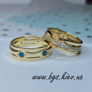 Обручки з жовтого золота оригінальні
