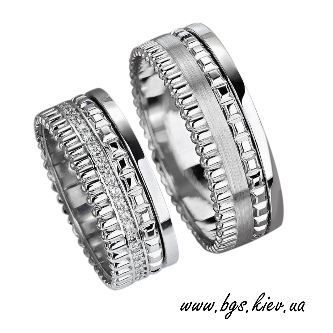 Стильна чоловіча обручка біле золото